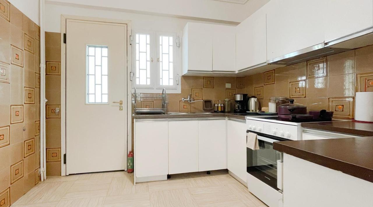 Appartamento Filis Sunny 80Sqm Apt In Viktoria Atene Esterno foto