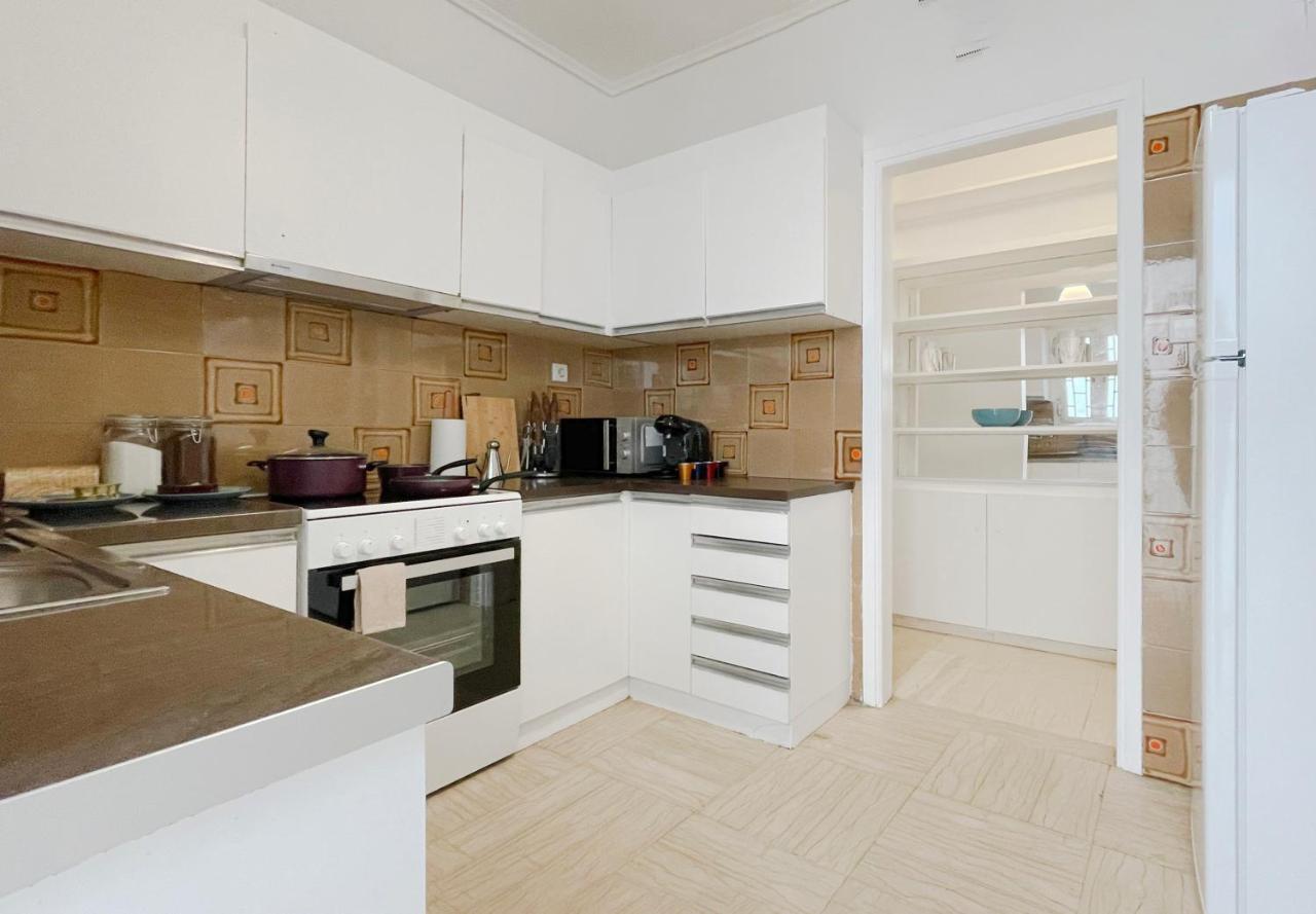 Appartamento Filis Sunny 80Sqm Apt In Viktoria Atene Esterno foto